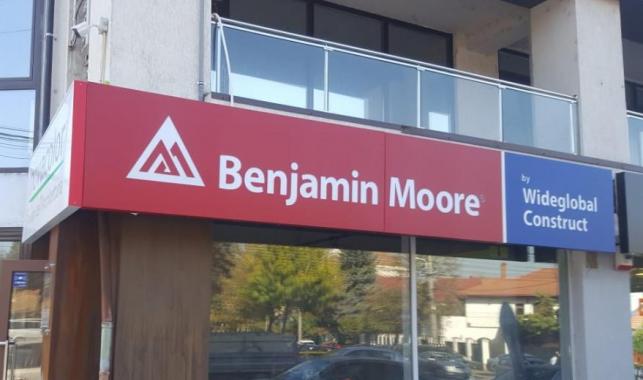 Benjamin Moore caseta bond